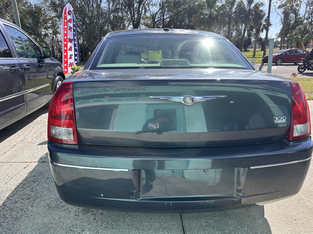 2007 Chrysler 300 Limited photo 5